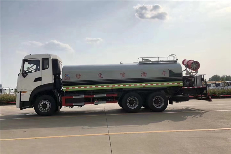 東風(fēng)天龍后八輪20噸噴霧車(chē)，國(guó)六綠化噴灑車(chē)