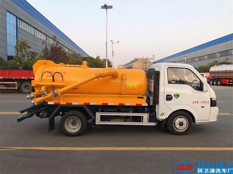 東風(fēng)途逸2方地庫吸污車
