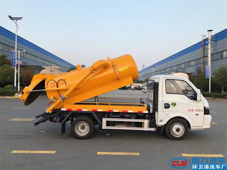 東風(fēng)途逸2方地庫吸污車